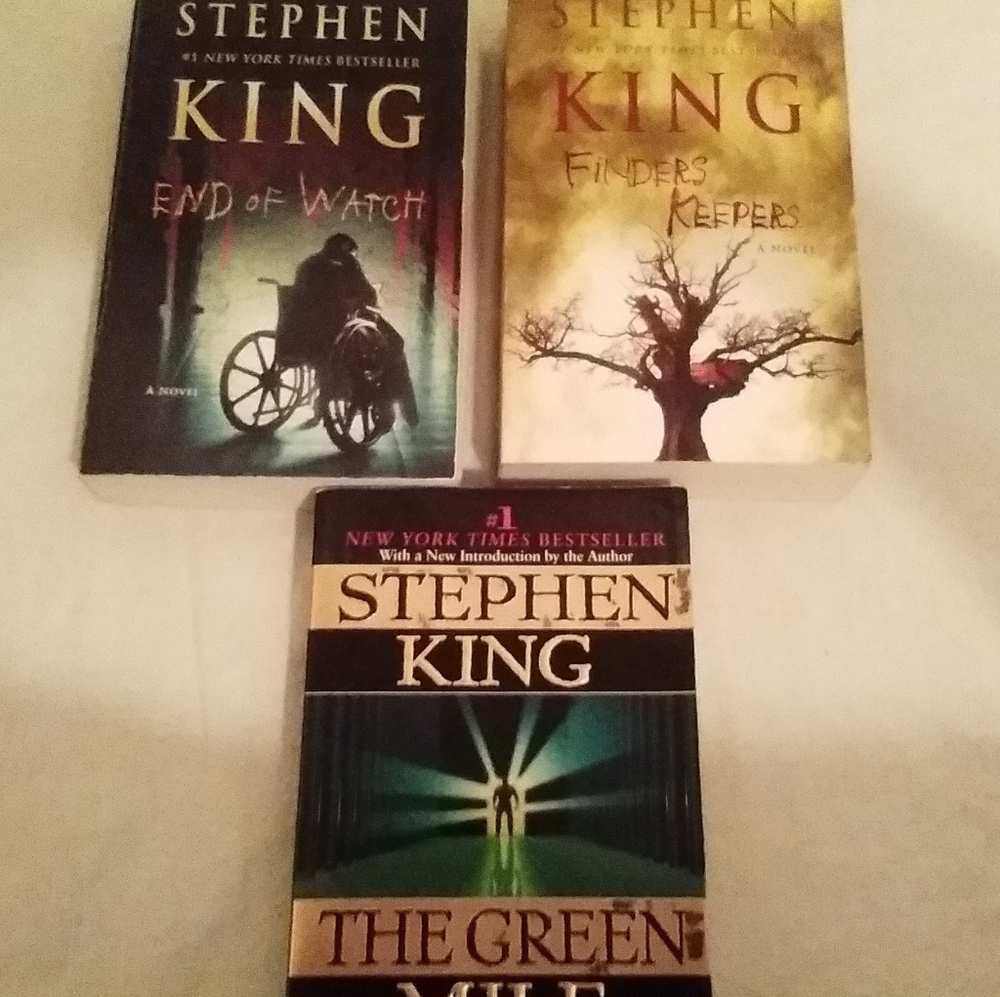Stephen king book lot